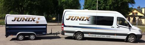 Junix Har En Ny Buss Danslogen