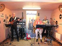 Holens spelade på Folkets Park Degerfors den 14 maj